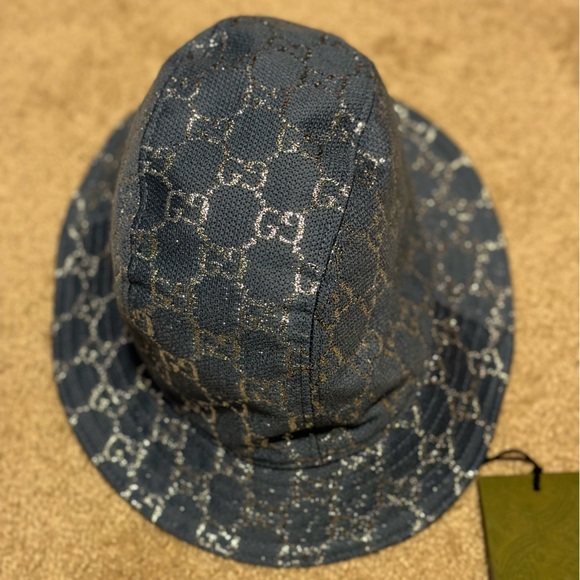 🆕Gucci GG Lame Bucket Hat - Picture 4 of 9
